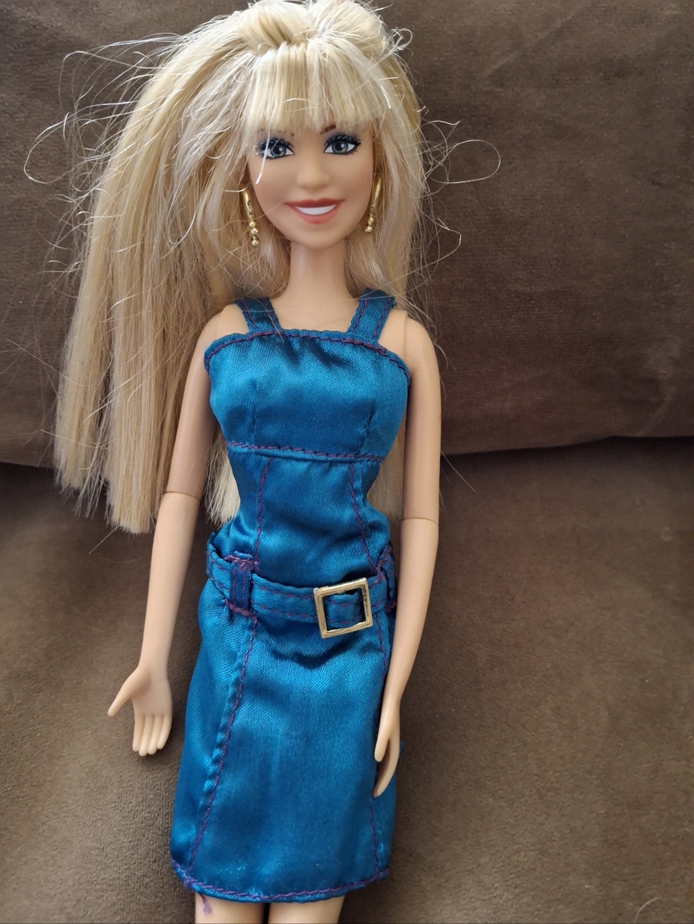 2007 Disney Hannah Montana Doll - STYLIN' FASHION MILEY STEWART (Blue Dress)